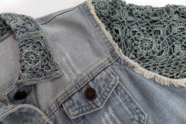 Chaqueta mangas crochet